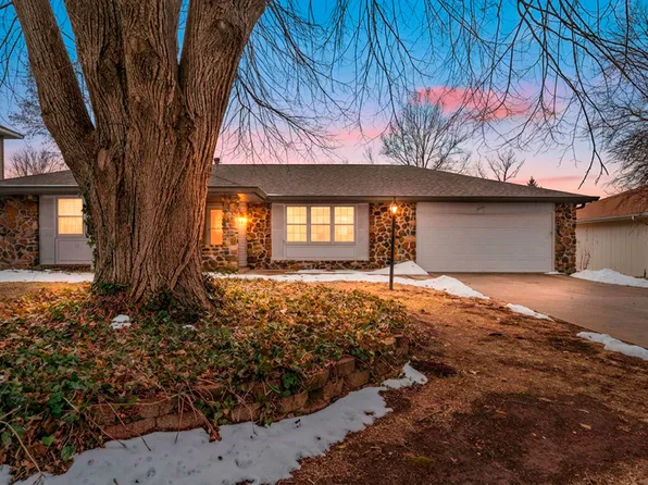 1512 E Hanover Street, Springfield, MO 65804