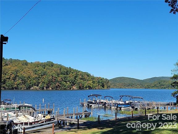 4th image of 329 Carolina Dr #961