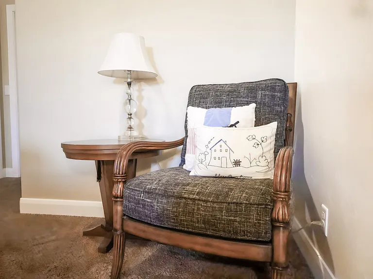 E Torrey Pines Dr — Photo 26