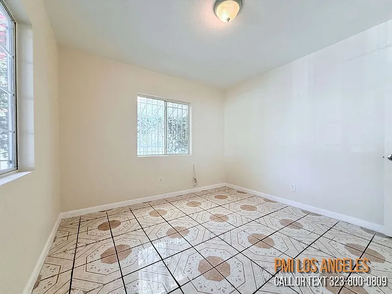 8462 Zamora Ave — Photo 5