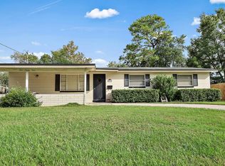 591 Clermont Ave S, Orange Park, FL 32073