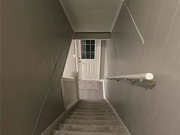 4th image of 505 Monongahela Ave