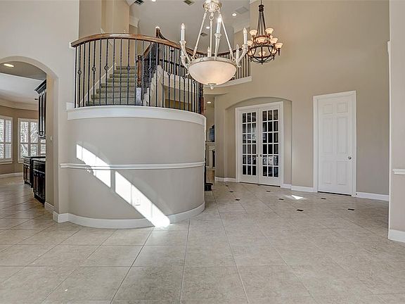 5th image of 5919 Saratoga Springs Ln