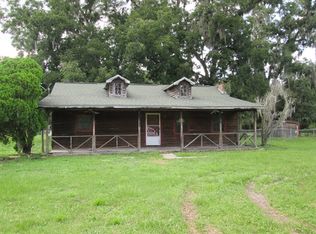 111 Strickland Rd, White Oak, GA 31568