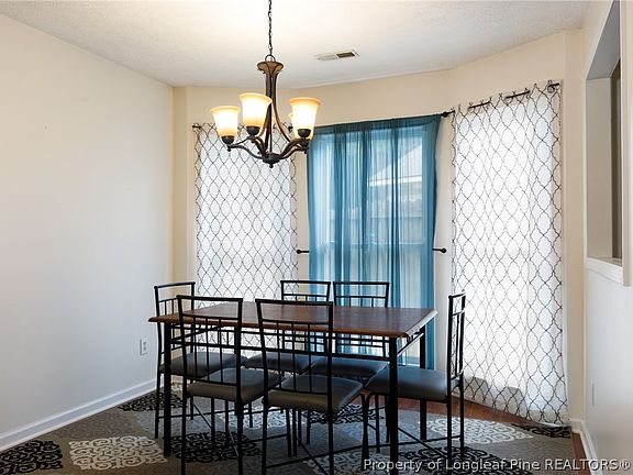 5th image of 1621 Veanna Dr