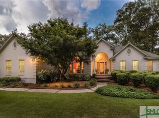 112 Cedar Point Dr, Savannah, GA 31405