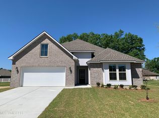 10086 Patrick Dr, Gulfport, MS 39503