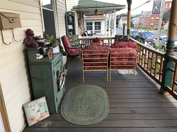 2nd image of 336 Coal St