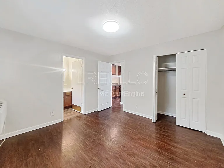 4311 Norbrook Dr #7 — Photo 6
