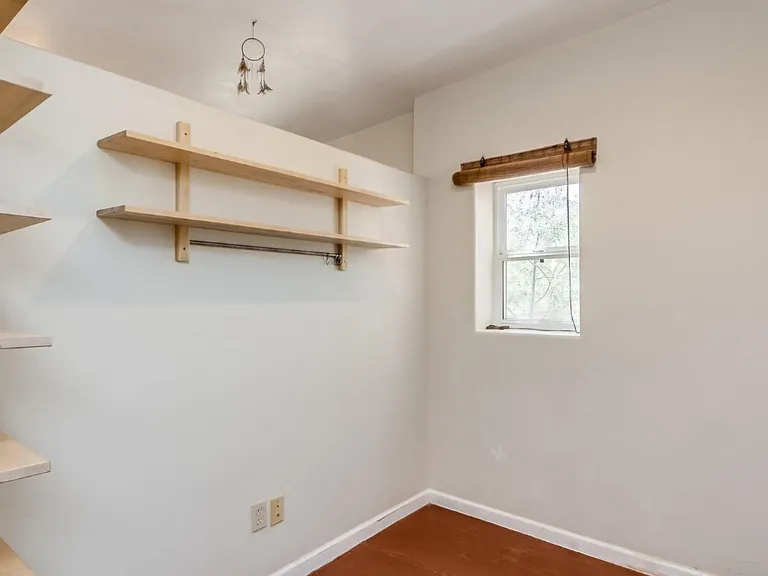 3913 E Montecito St — Photo 17