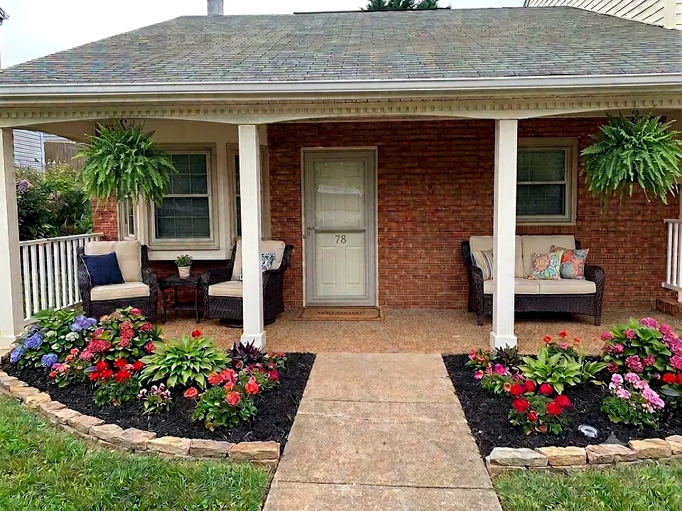78 Cavalier Ct