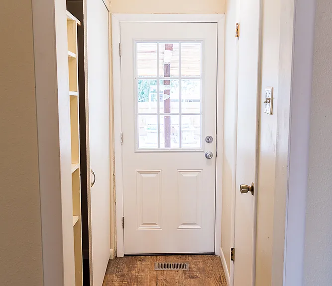 1060 SW 5th Ave — Photo 11