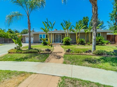 546 W Mesa Ave, Fresno, CA, 93704