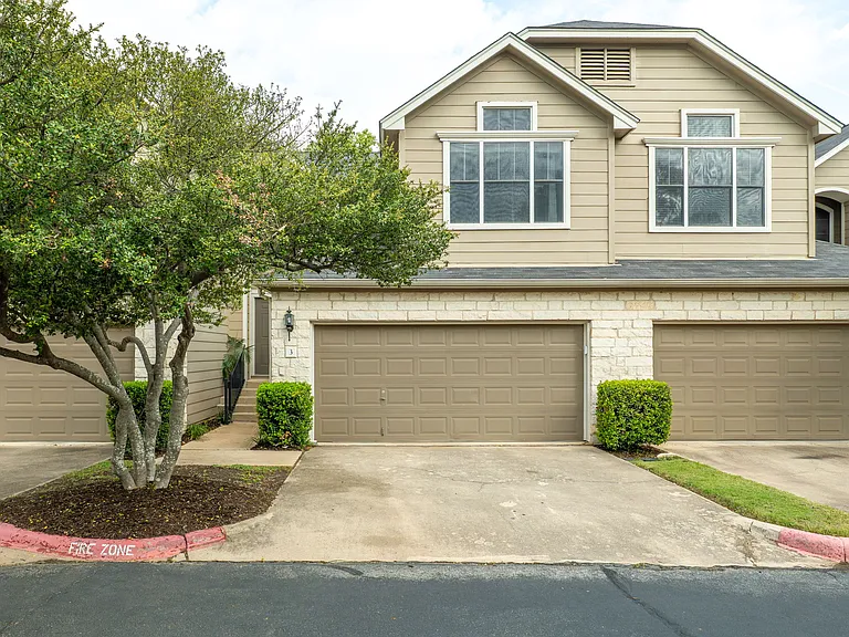 4501 Whispering Valley Dr #3 — Photo 2