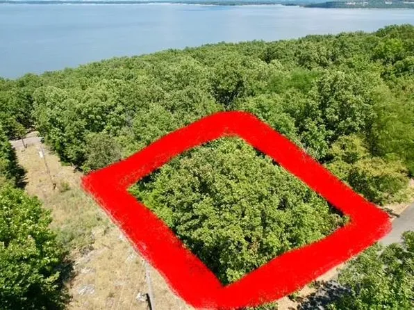 Marian Ln, Eufaula, OK 74432