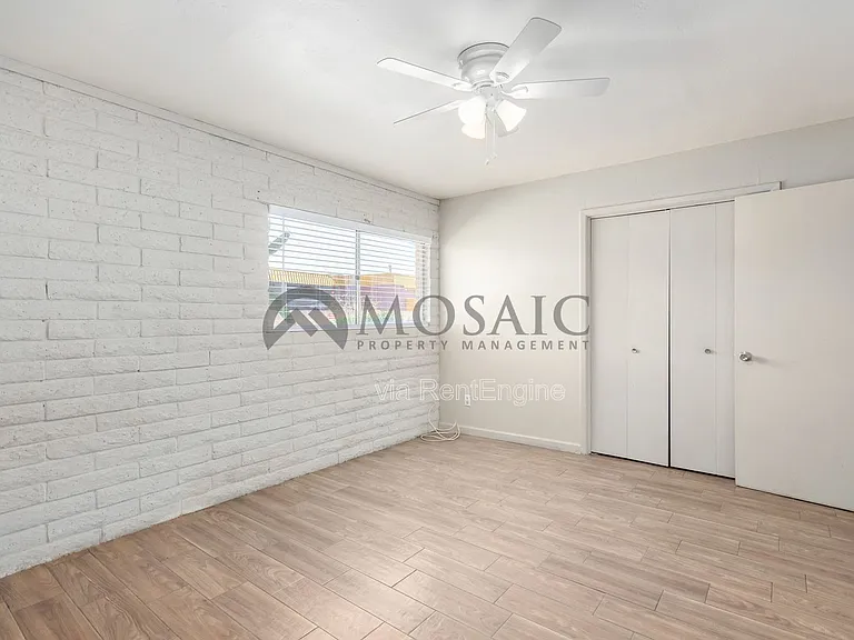 1204 S McClintock Dr #B — Photo 18