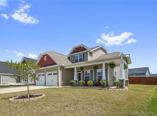 1539 Vergeland Dr, Hope Mills, NC 28348