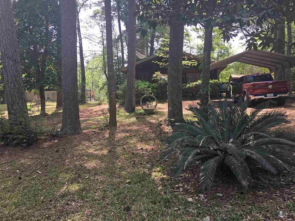 1st image of 143 W Hickory Hill Dr