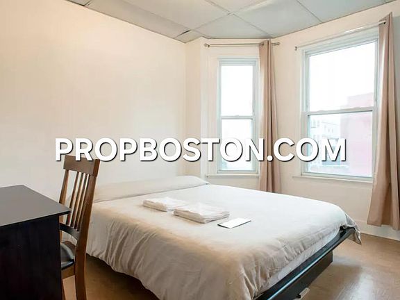 28 Orleans St #2, Boston, MA 02128 | Zillow