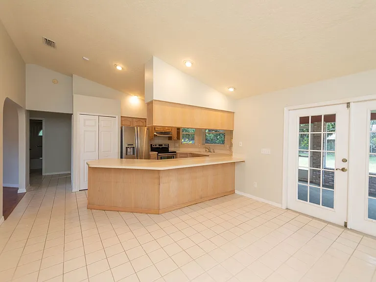 1236 Buffing Cir SE — Photo 17