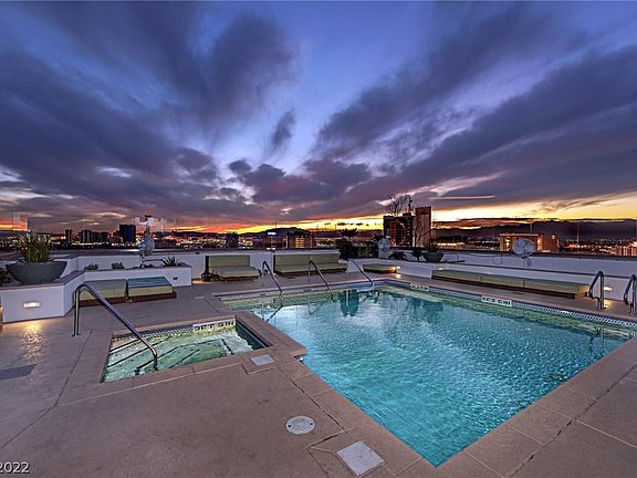 5th image of 150 Las Vegas Blvd #1804