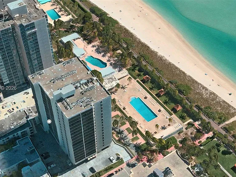 2625 Collins Ave #320 — Photo 11