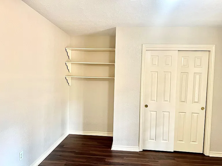 14385 Old Humble Pipeline Rd — Photo 5