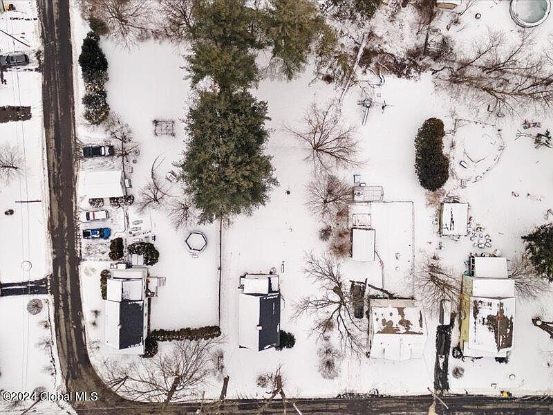 4th image of 35 Hamilton Street