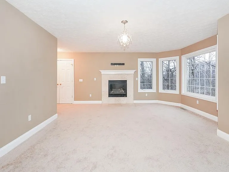 3729 Edgehill Dr — Photo 28
