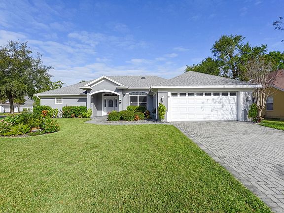 3rd image of 11 Manderley Ln