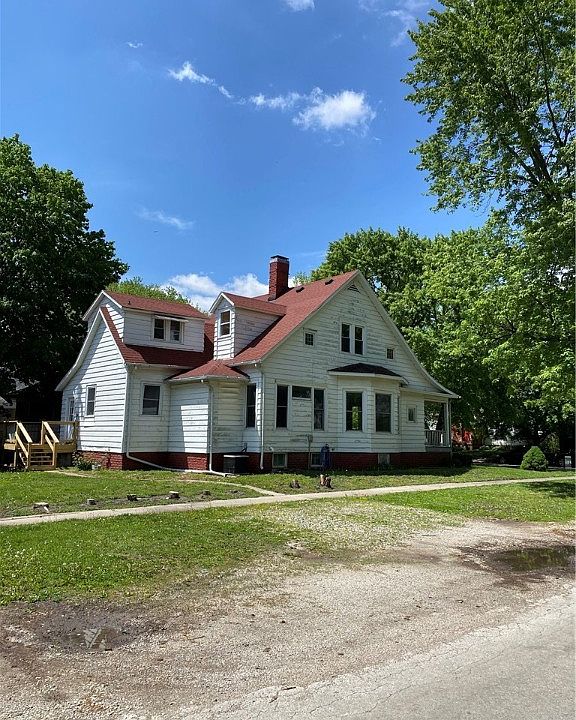 2601 Prairie Ave, Mattoon, IL 61938 Zillow
