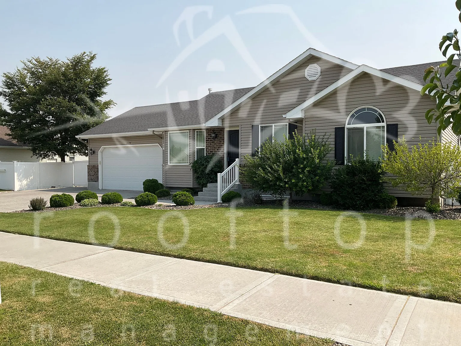 5 bed, 2332 sqft, $2,450 — Photo 1