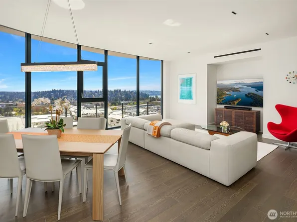 838 Avenue Square NE #1207, Bellevue, WA 98004