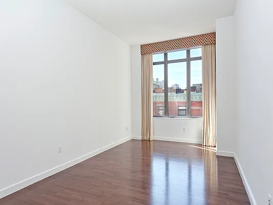 Sold by Sotheby's International Realty | media 13