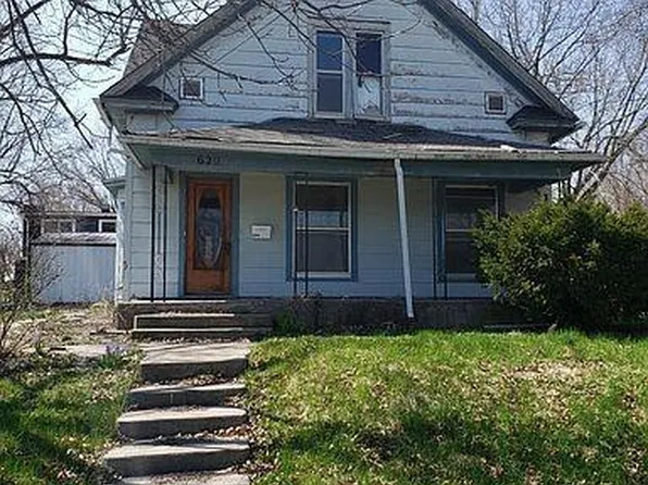 620 N 10th St, Centerville, IA 52544