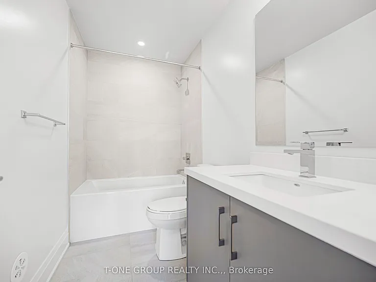106 Grimsby Ln — Photo 10