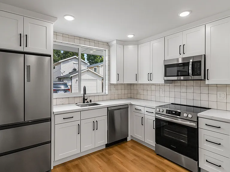 1012 S Donovan St #B — Photo 5
