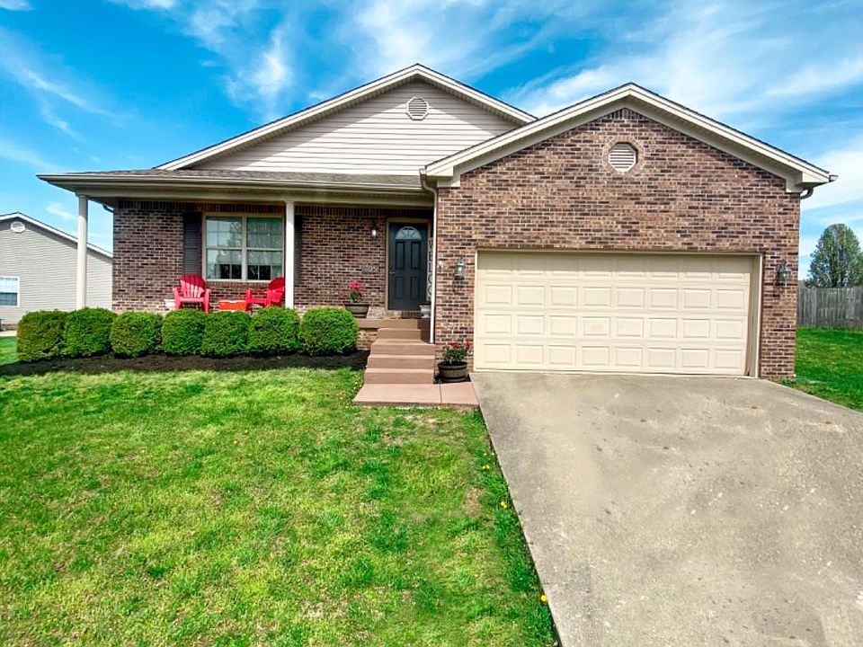 1st image of 705 Lac Ct