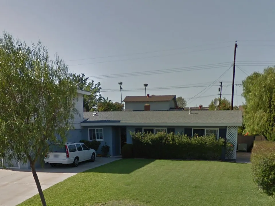 3749 E Euclid Ave
