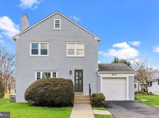 26 Elliott Ave, Willow Grove, PA 19090