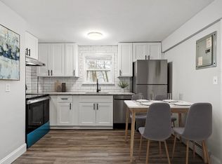 179 Franklin St APT 4, Stoneham, MA 02180