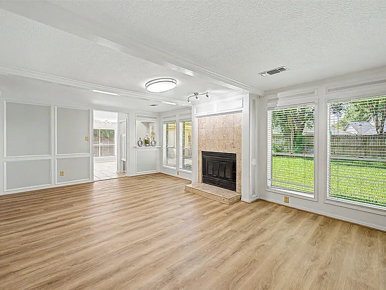 11651 Trailmont Dr — Photo 16