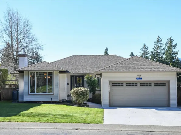 2175 Bolt Ave, Comox, BC V9M 3G2