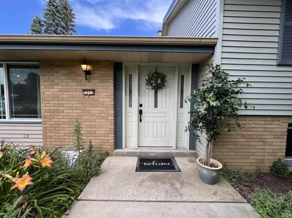 7012 North Bethmaur LANE, Glendale, WI 53209