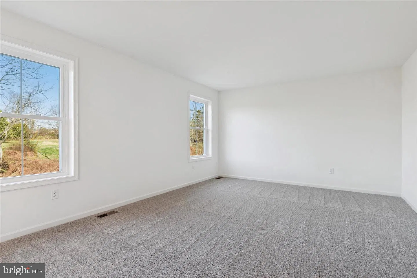 3 bed, 2.5 bath, 2000 sqft, $2,800 — Photo 4