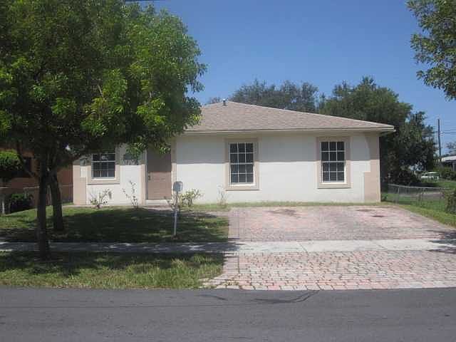 1st image of 1971 NW 154th St