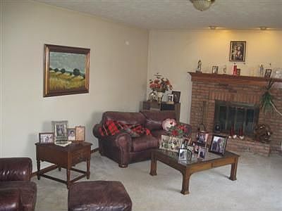 2nd image of 20106 Abigail Ln