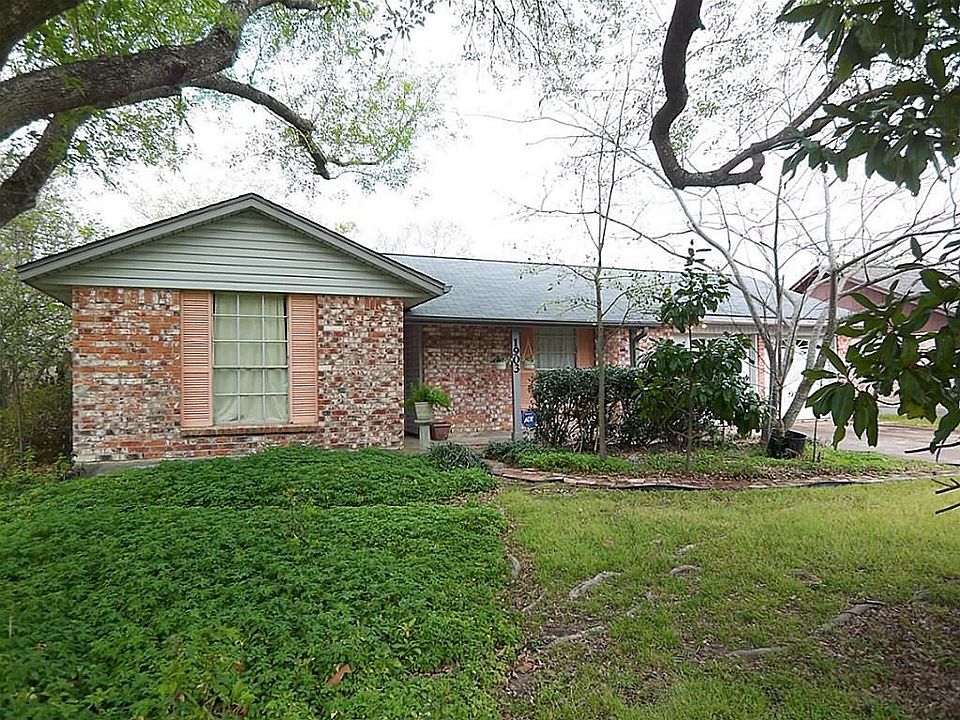 1st image of 1903 Pear Creek Cir