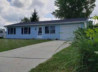 226 Kingswood Dr, Kendallville, IN