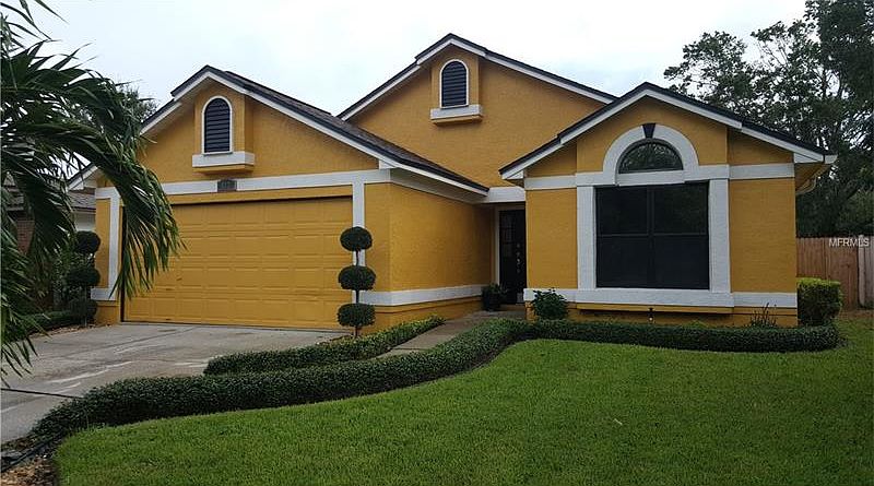 1st image of 117 River Chase Dr